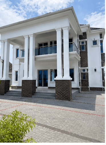 Main property image