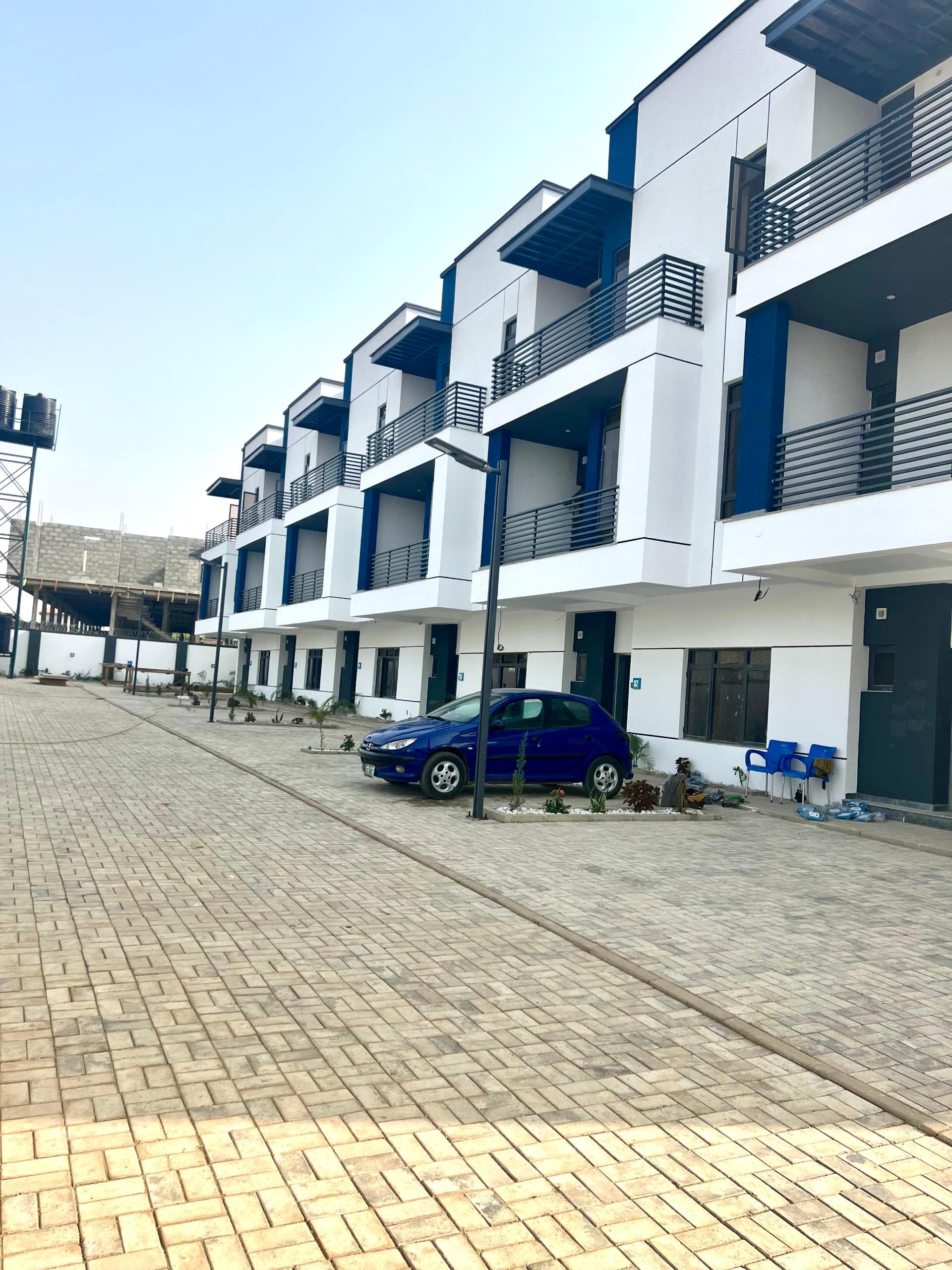 Main property image