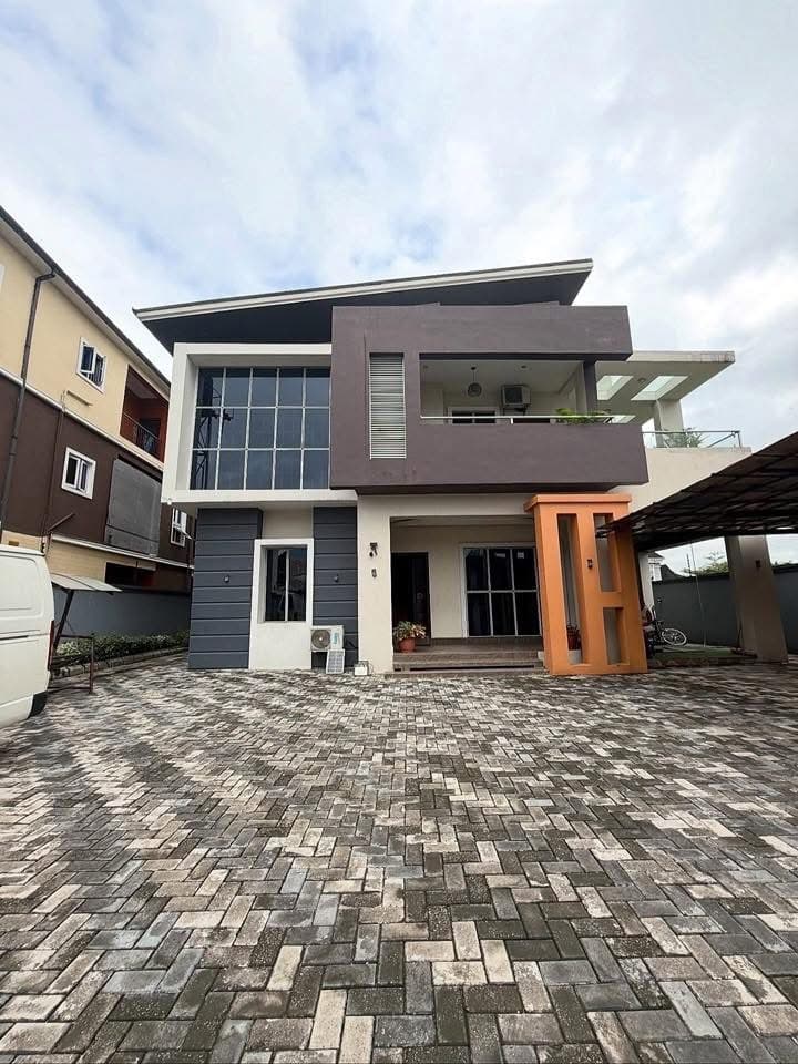 🔥Luxury 4 Bedroom Duplex For Sale - Image 1
